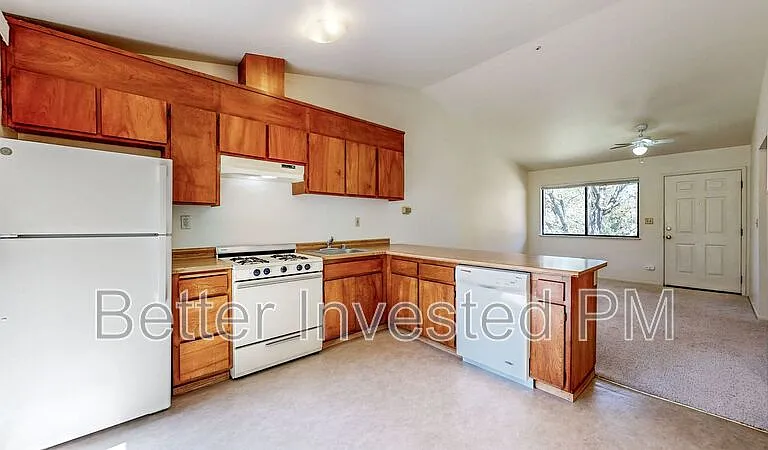 5222 Fulton Rd #12 — Photo 4