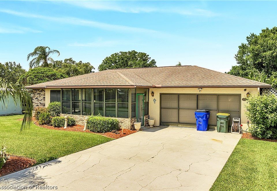 1st image of 1537 Lake Clay Dr