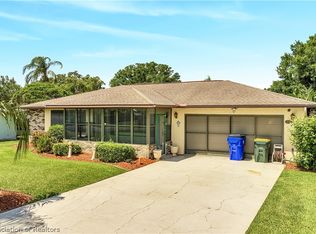 1537 Lake Clay Dr, Lake Placid, FL 33852