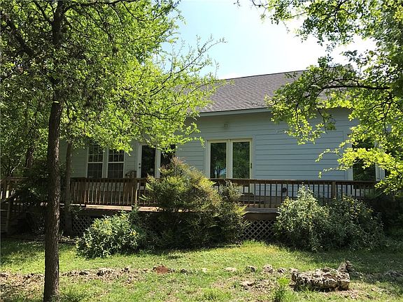 4th image of 98 Brookhollow