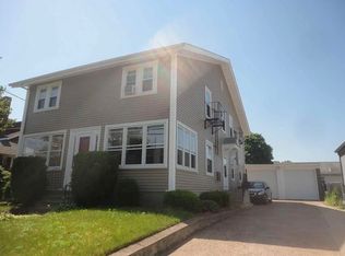 581 Armistice Blvd #2F, Pawtucket, RI 02861