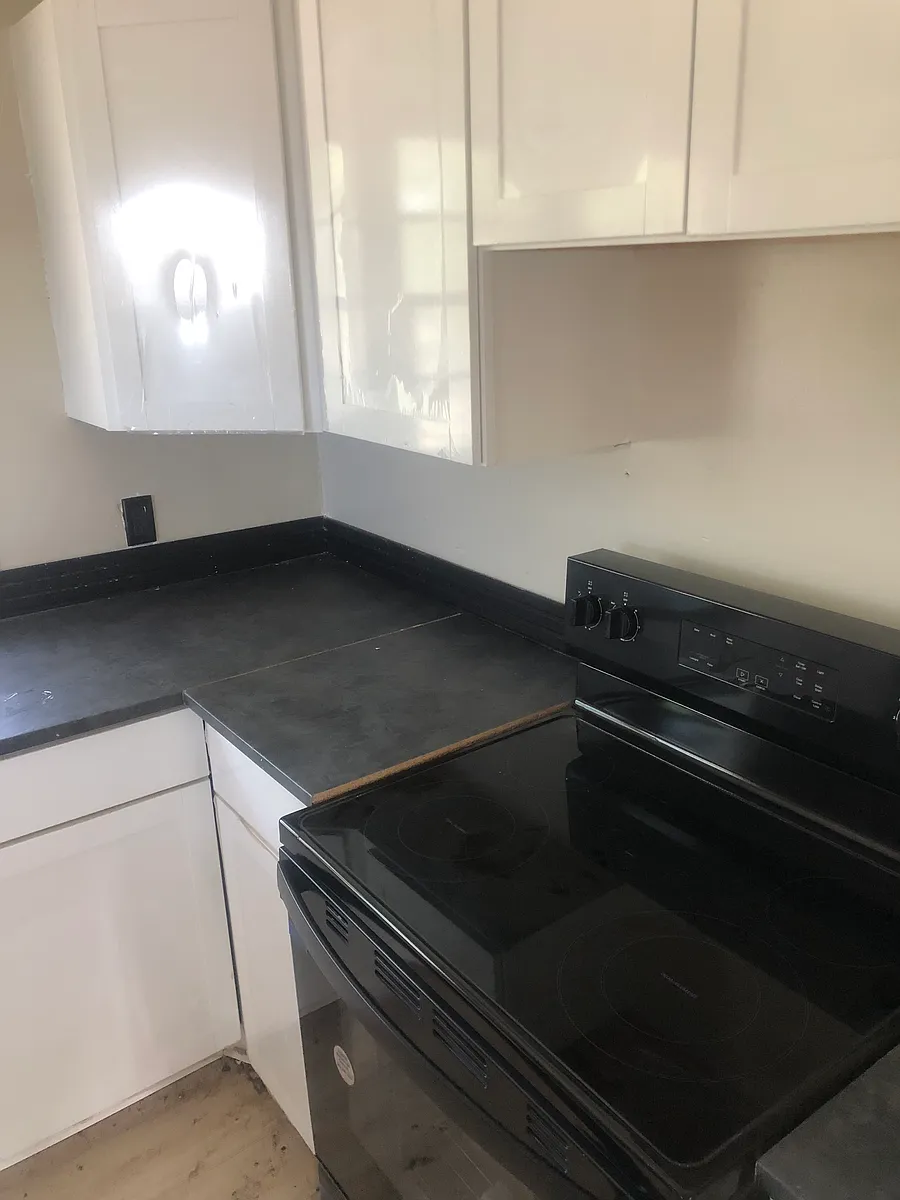Building Photo - 801 Colonial Ave #A