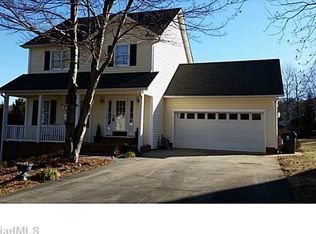 139 Glen Oaks Dr, King, NC 27021