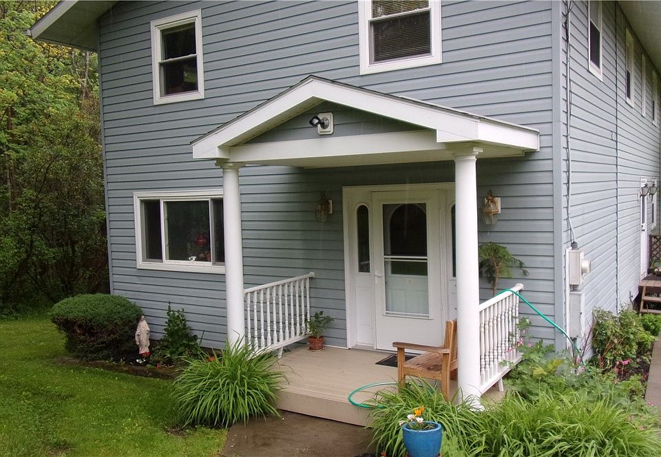 1st image of 6276 Woodland Dr