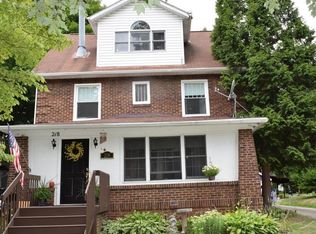 218 Woodard Ave, Kent, OH 44240