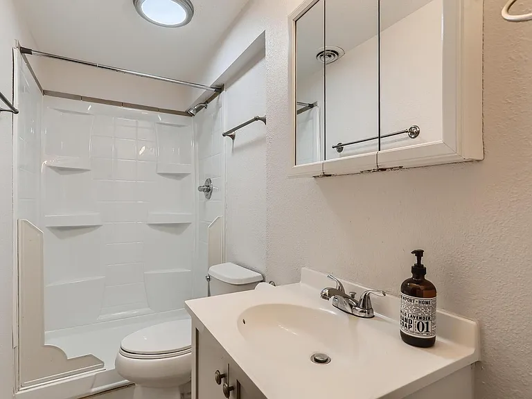 8507 W 62nd Pl — Photo 21
