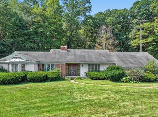 7855 Comanche Trl, Temperance, MI 48182