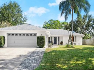 8 Barrington Dr, Palm Coast, FL 32137