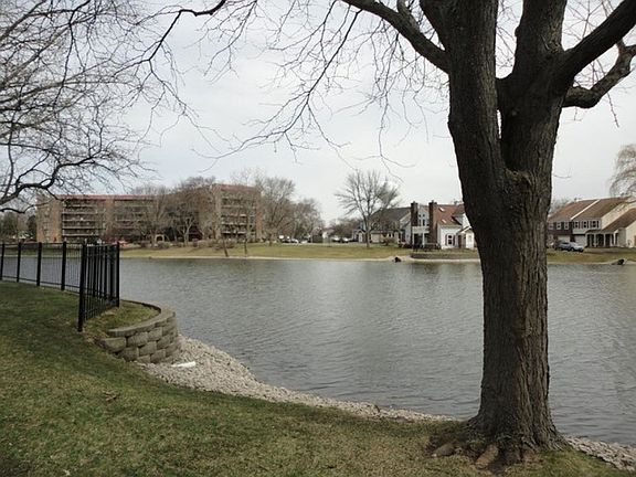 3rd image of 107 S Stonington Dr #303