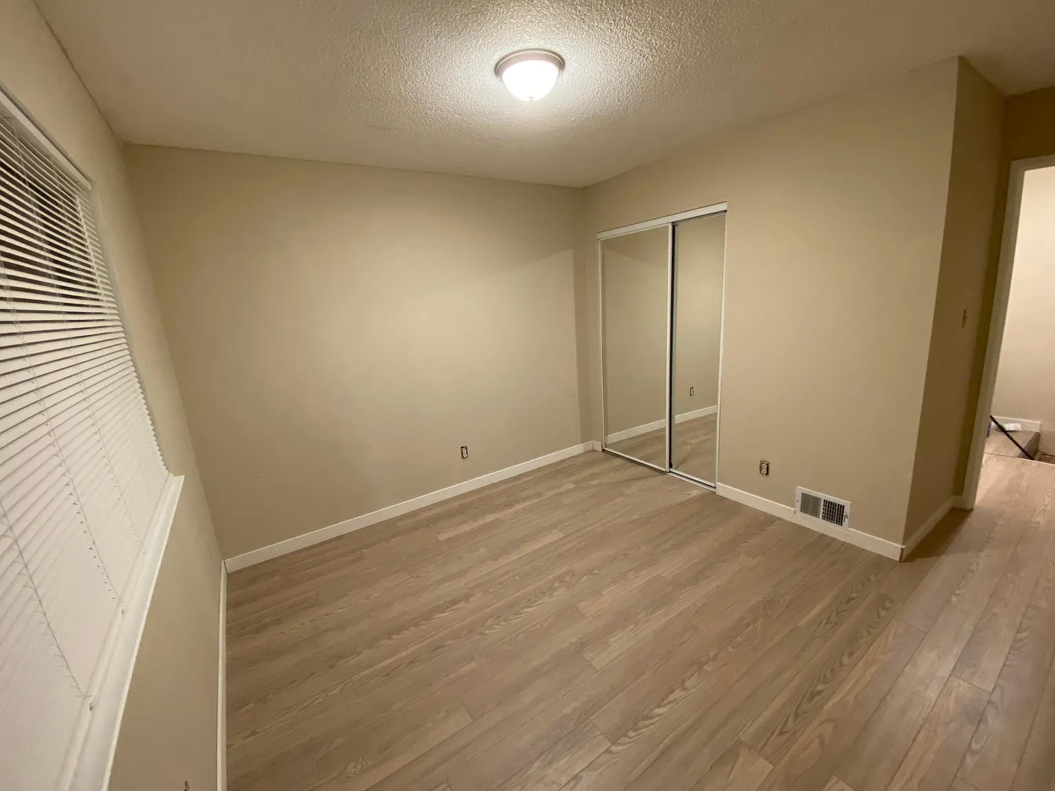 4549 Greenholme Dr — Photo 2