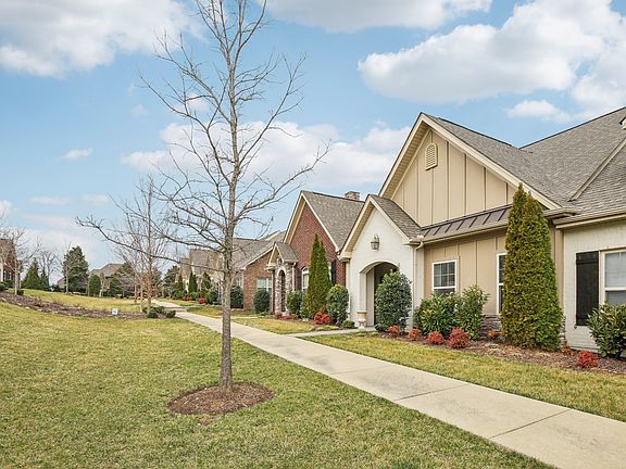 3rd image of 287 Chancery Dr