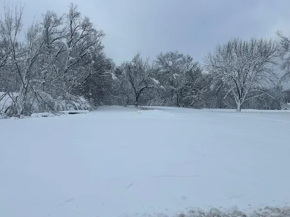 609/611 W Hickory St, Kirksville, MO 63501