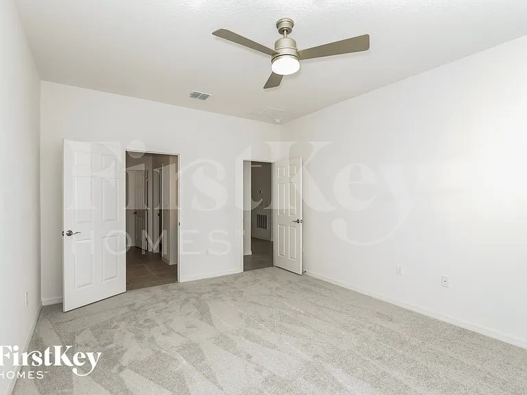 531 Crown Rose Dr — Photo 10