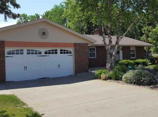 2408 S Splitrock Blvd, Brandon, SD 57005