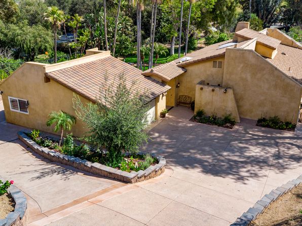 1315 Macadamia Dr