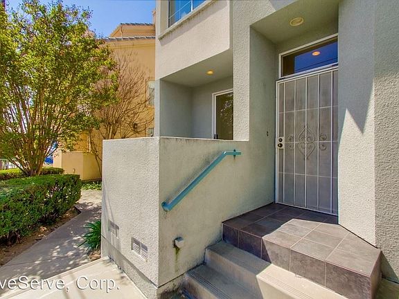 3rd image of 303 W Newby Ave APT E