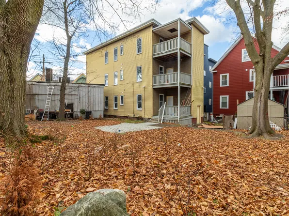 97 Elm St #2, Somerville, MA 02144