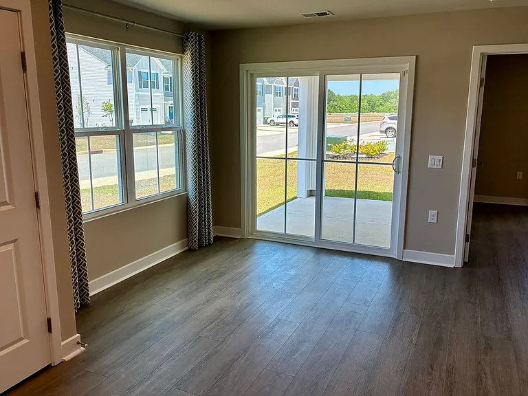 2030 Parow Ln NW — Photo 10