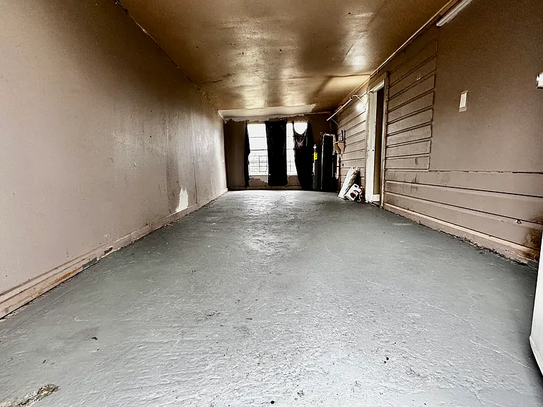 1315 Amanda St — Photo 14