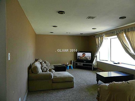 2nd image of 3008 Delano Dr