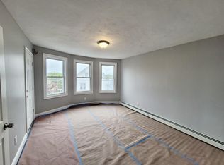 884 Main St, Pawtucket, RI 02860