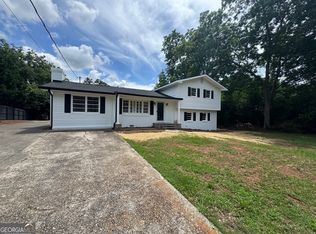 108 Valley Dr, Cartersville, GA 30120