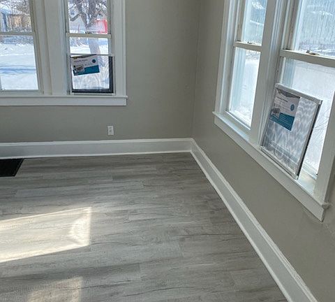 4th image of 1146 Lexington Ave #1
