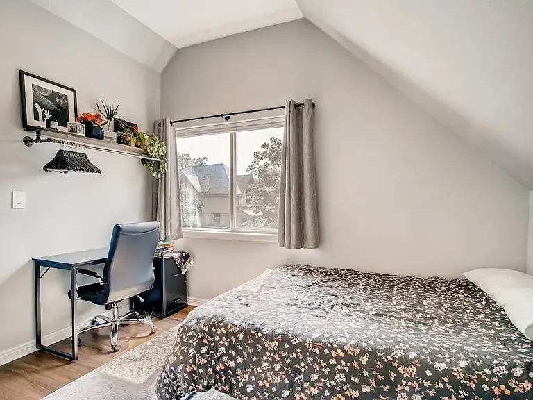 15 E Maple Ave — Photo 8