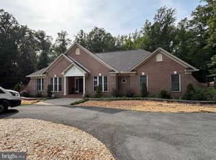 60 Longwood Dr, Stafford, VA 22556