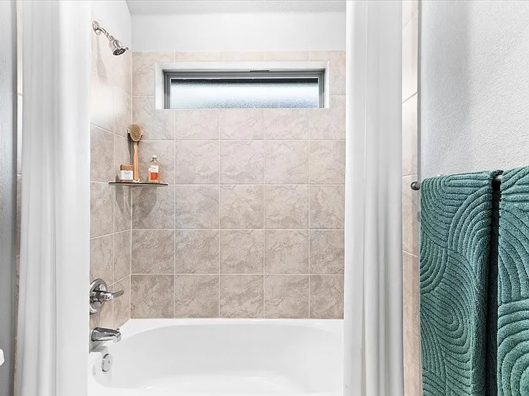 2613 Fargo Pl — Photo 26