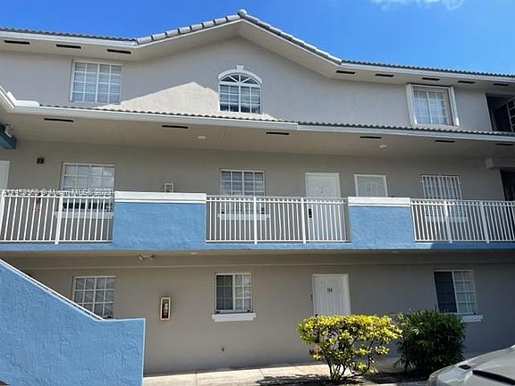 3rd image of 8320 NW 103rd St APT 208-A