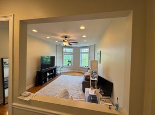 1867 Beacon St #6, Brookline, MA 02445