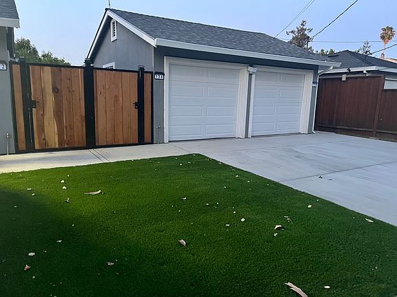 2nd image of 134 S 19th St #4