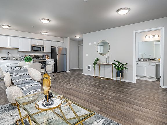 4th image of 4921 100th St NE APT 202