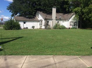 830 W 2nd St, Waldron, AR 72958