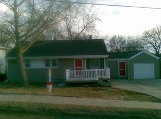 1707 Avery Rd, Bellevue, NE 68005