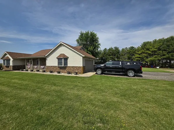 9536 S Us Highway 231, Brookston, IN 47923