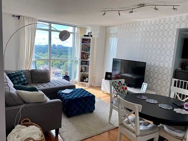 2nd image of 30 Harrison Garden Blvd #1707
