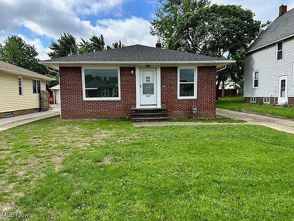 2nd image of 3427 North Ave