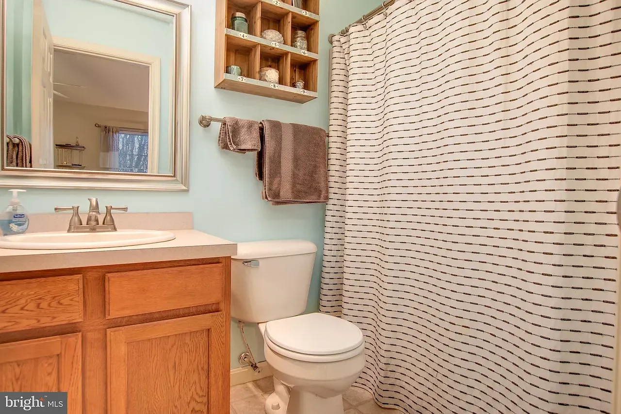 2 bed, 1320 sqft, $1,500 — Photo 4