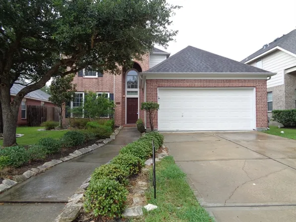 2903 Plum Lake Dr, Pearland, TX 77584
