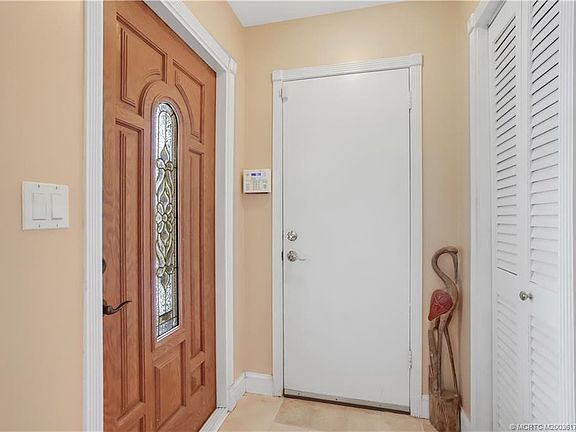 5th image of 345 Cypress Ln