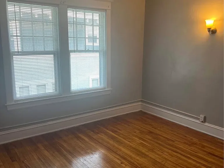 49 Hastings St NE — Photo 23