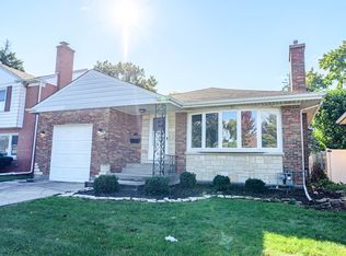 631 E Golf Rd, Des Plaines, IL 60016