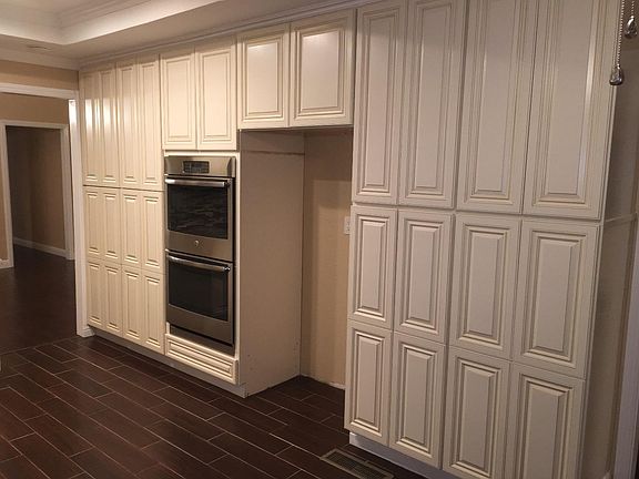 4th image of 2920 Bent Oak Ln