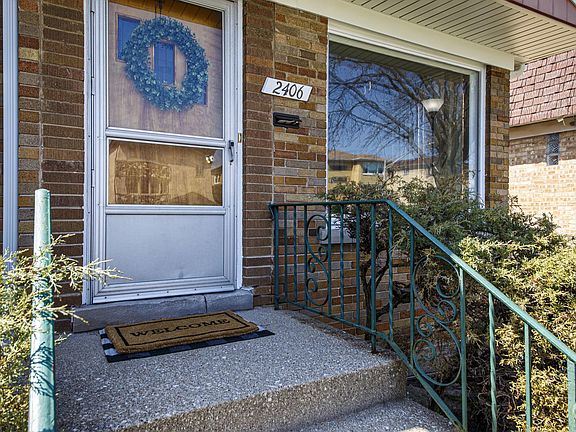 2nd image of 2406 N 77th Ct
