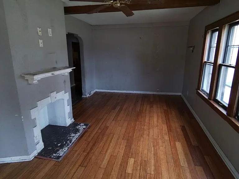 3069 N Sherman Blvd — Photo 1