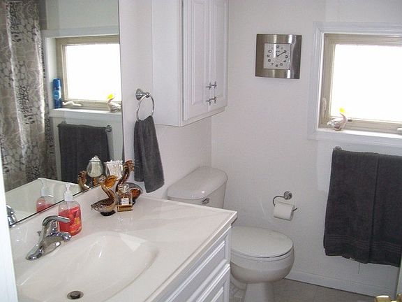 4th image of 26251 W Prospect Ave