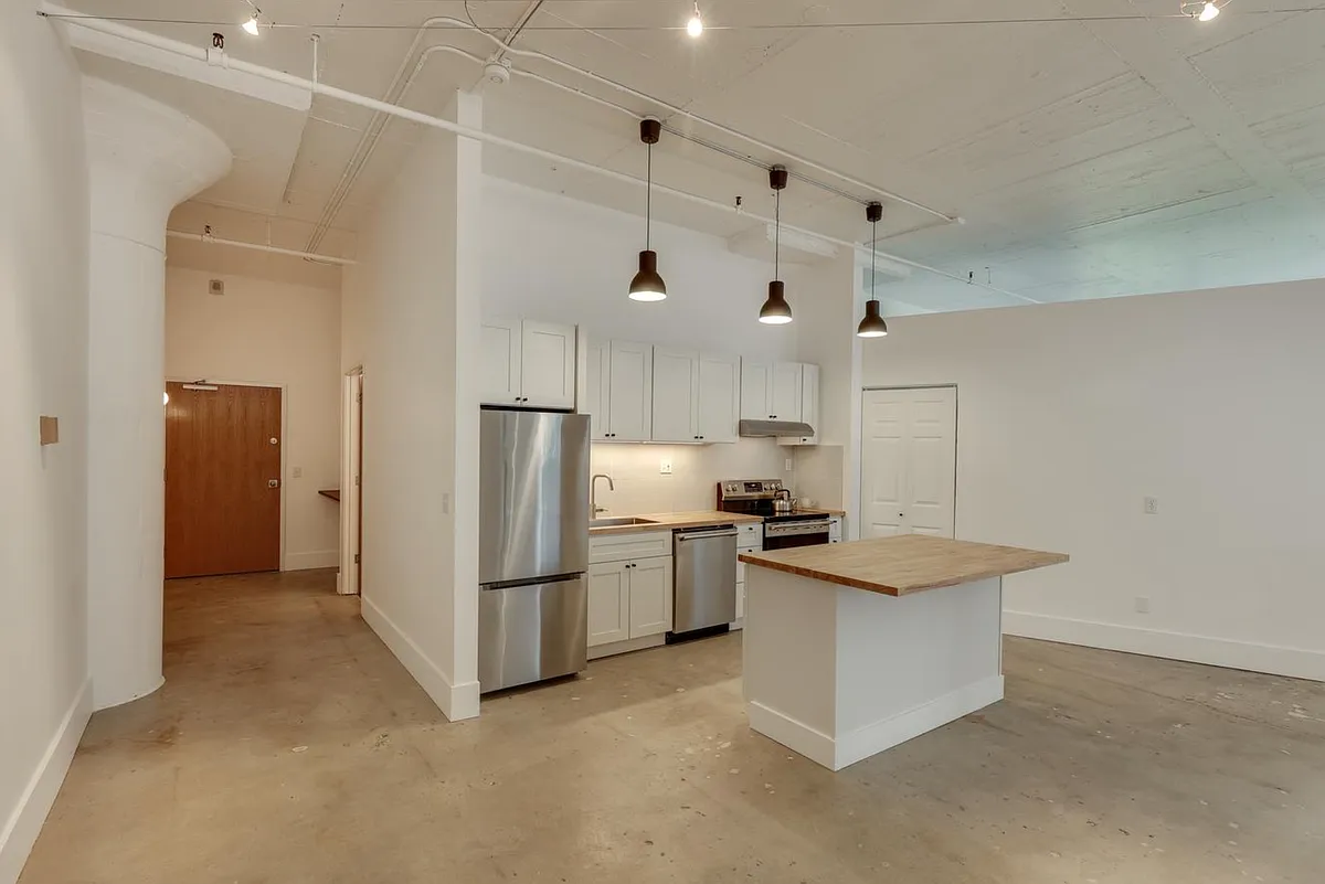 Entry and Kitchen - 1314 NW Irving St #310