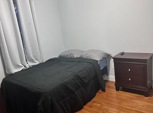 32 Ford St, Providence, RI 02907